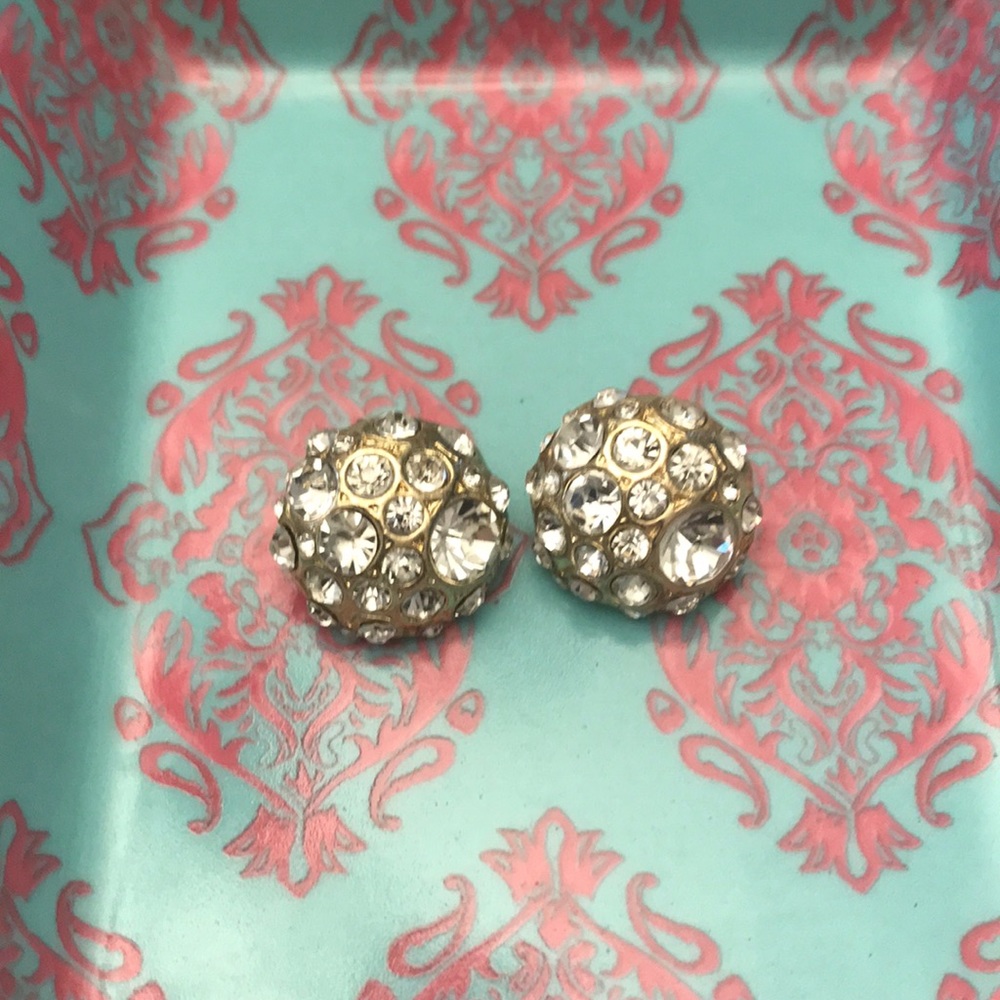 Gold stud earrings